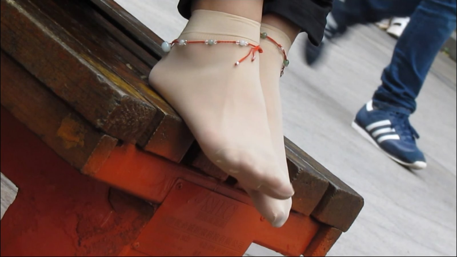 streetsnapnylon[00 00 34][20181202 125115 4]